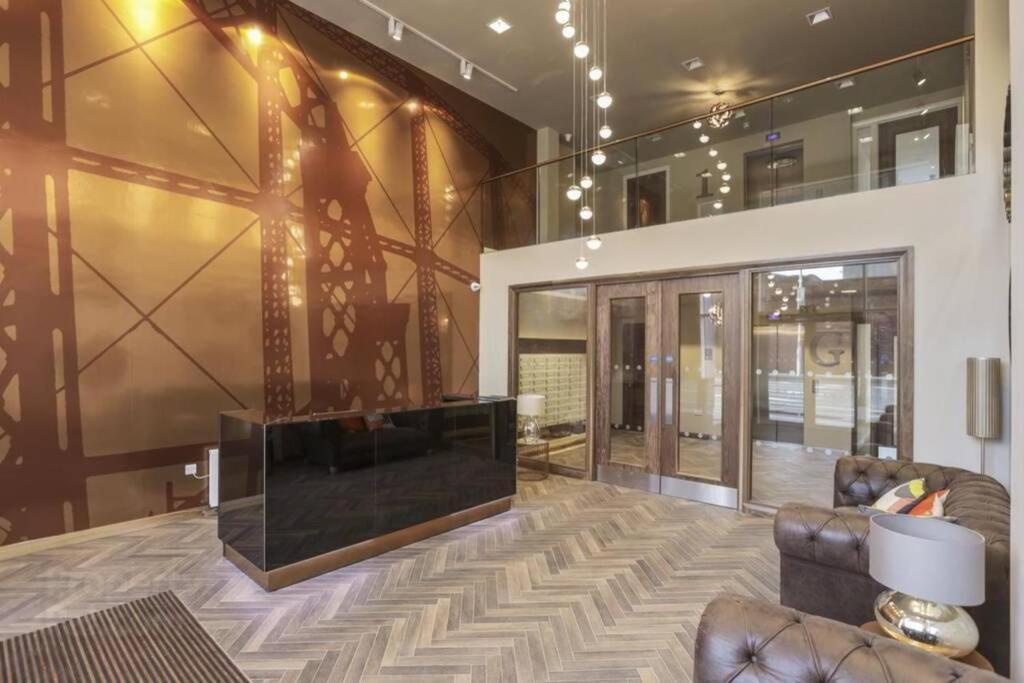 5* Luxury, City Centre, Brand New Development Белфаст Екстериор снимка