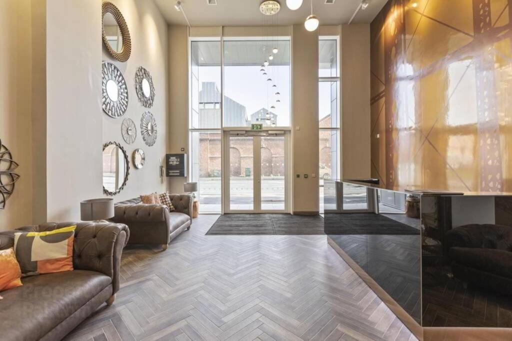 5* Luxury, City Centre, Brand New Development Белфаст Екстериор снимка