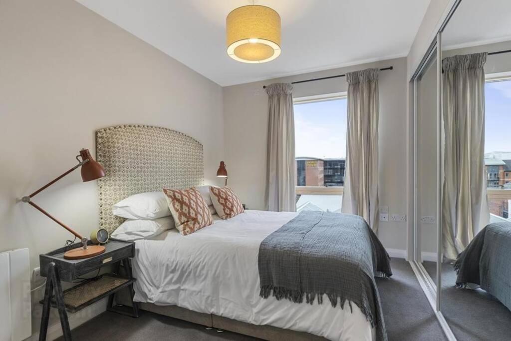 5* Luxury, City Centre, Brand New Development Белфаст Екстериор снимка